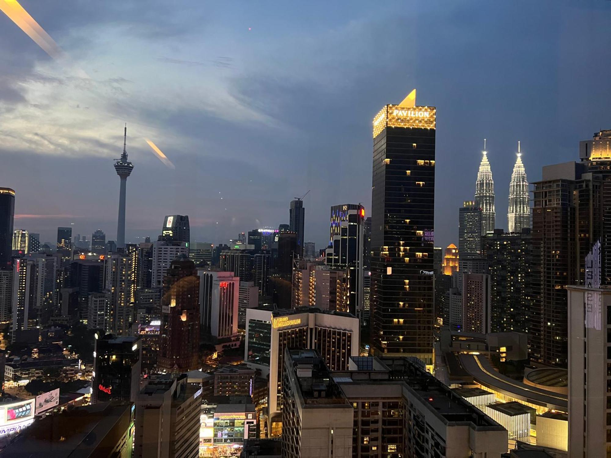 Popular Suites At Axon Residence Klcc Куала Лумпур Екстериор снимка