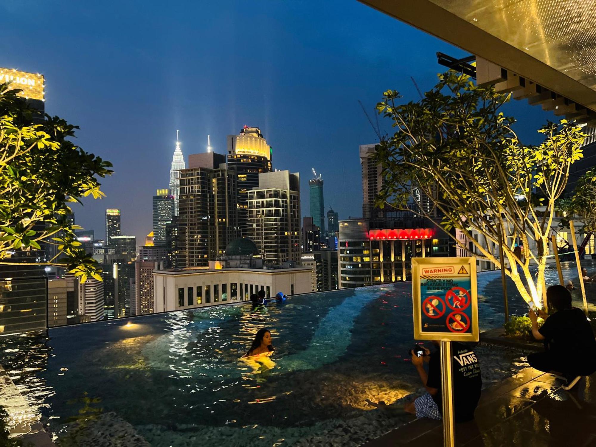 Popular Suites At Axon Residence Klcc Куала Лумпур Екстериор снимка